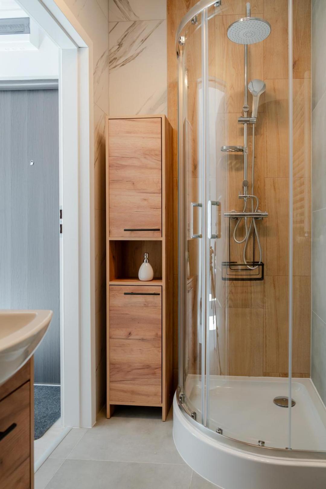 Apartamenty Ok'S - Blisko Centrum W Pelni Wyposazone - By Spaceapart Jelenia Gora Exterior photo